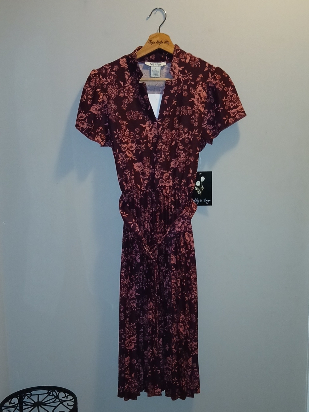 Ashly & Sage Burgundy Floral Tie-Waist Midi Dress